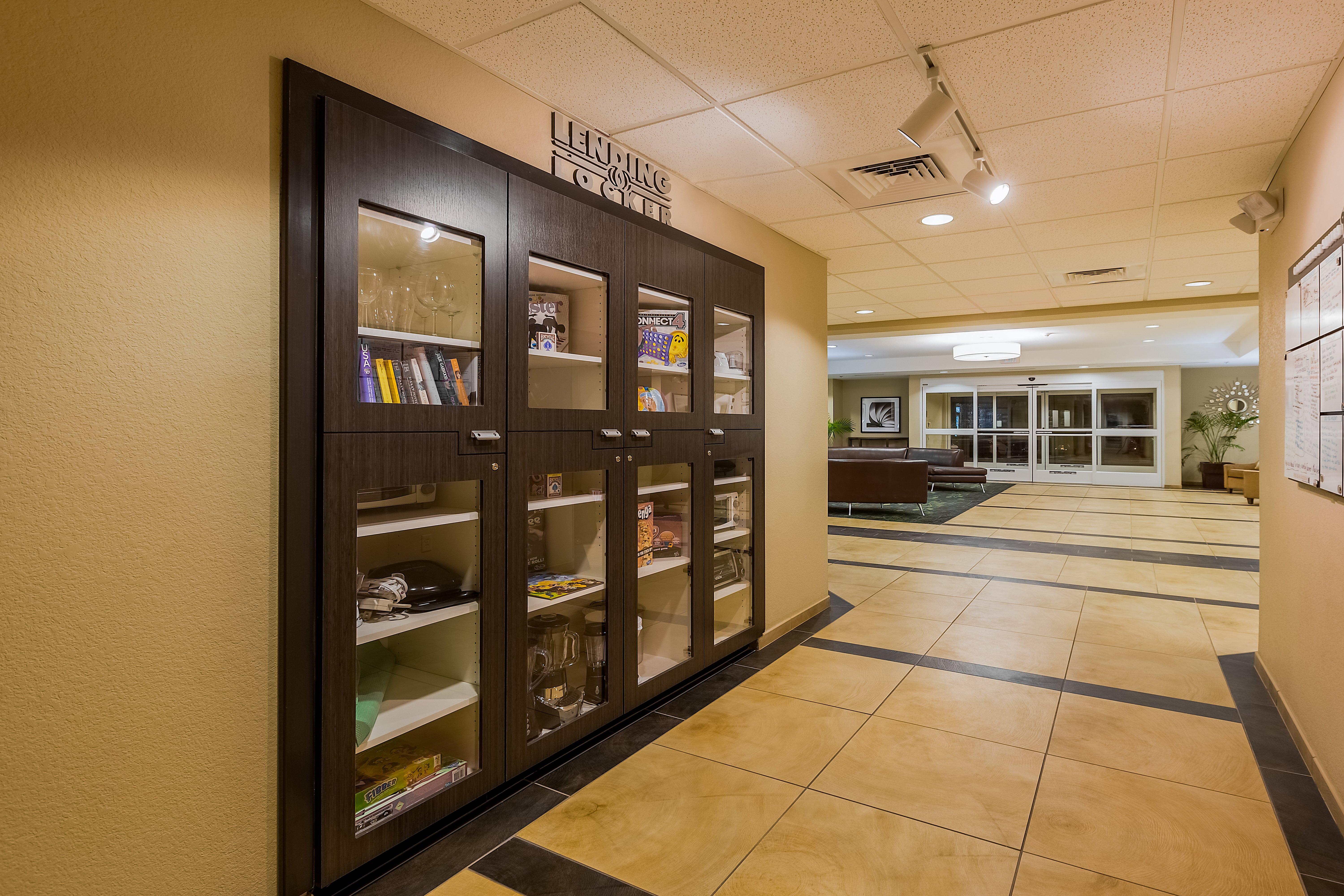 Candlewood By Ihg Hotel